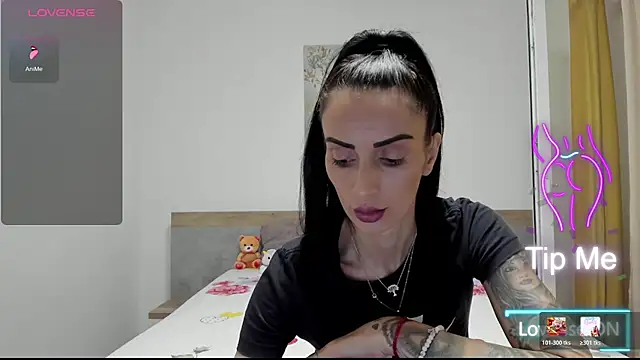 Snapshot of BlissAria chatting on July 21, 7:38 pm BlissAria online show from July 21, 7:38 pm