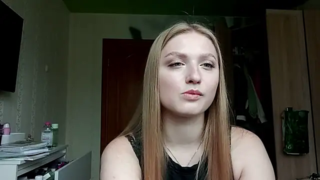 FloridaHollin online show from May 9, 11:04 am