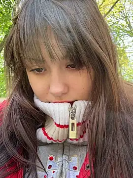 Lilith Risky online show from May 9, 12:54 pm