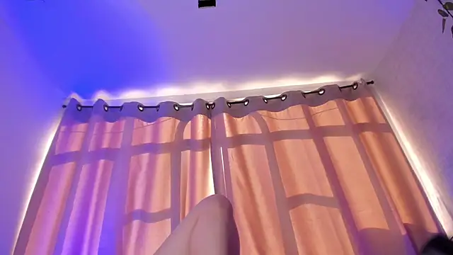 Abby Snow  online show from July 15, 8:36 pm