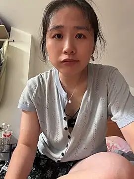 Snapshot of Iridessa- chatting on July 22, 2:09 pm Iridessa- online show from July 22, 2:09 pm
