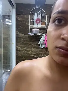 Snapshot of pamela_morena chatting on May 30, 7:00 pm pamela morena online show from May 30, 7:00 pm
