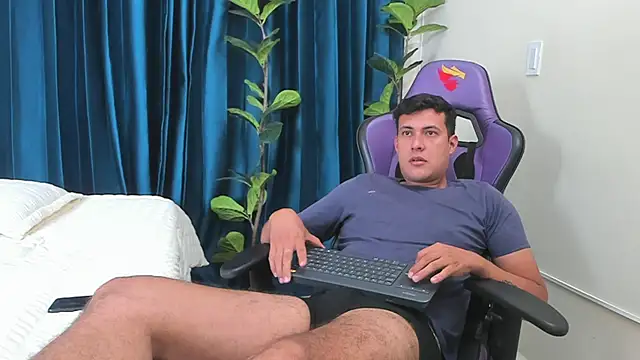 playboy Felipe online show from May 19, 1:17 pm