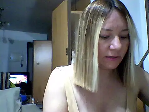 AllisonLove2 online show from May 30, 10:40 pm