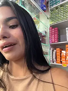 Snapshot of Melissa_Rendon chatting on July 23, 7:45 pm Melissa Rendon online show from July 23, 7:45 pm