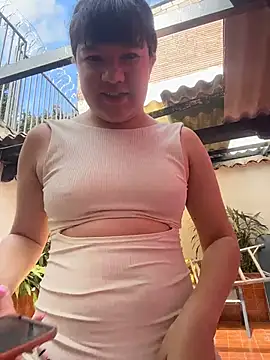 Snapshot of SOFTBERRY_ chatting on July 15, 2:33 pm SOFTBERRY online show from July 15, 2:33 pm