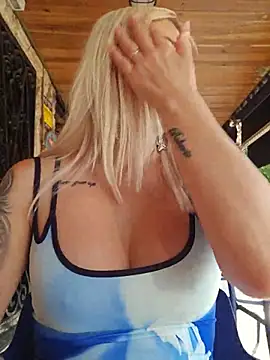 MILFBARBY online show from June 19, 7:12 am