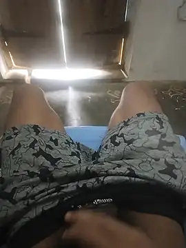 sexyboi505 online show from June 20, 4:26 am