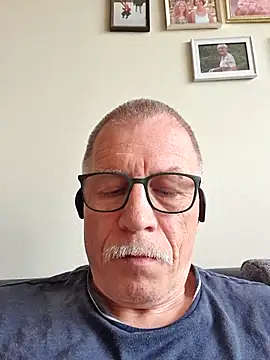 Snapshot of NextAct92 chatting on June 14, 8:16 am NextAct92 online show from June 14, 8:16 am