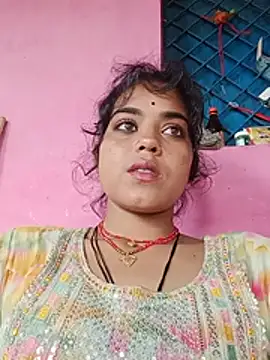 Snapshot of Mahi_Love0143 chatting on July 30, 3:05 am Mahi Love0143 online show from July 30, 3:05 am
