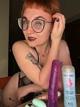 Myssevelyn online show from June 25, 8:24 pm