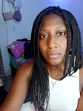 Snapshot of _Elena_0 chatting on May 11, 2:39 am Elena 0 online show from May 11, 2:39 am