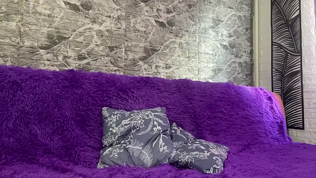 Snapshot of Eva_miau chatting on May 21, 9:49 am Eva miau online show from May 21, 9:49 am