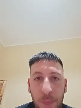 Snapshot of VincentZe99 chatting on June 4, 11:22 pm VincentZe99 online show from June 4, 11:22 pm