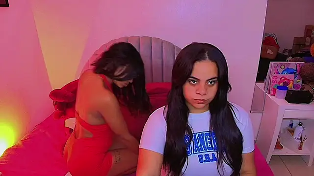 your favorite girls online show from June 7, 5:22 am