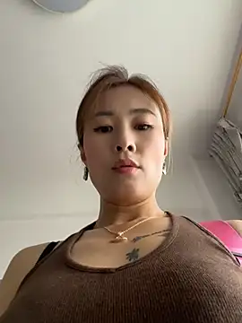 Snapshot of okgirl_23 chatting on July 23, 1:58 am okgirl 23 online show from July 23, 1:58 am