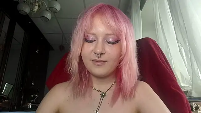 KamiBleich online show from May 24, 8:41 am