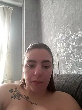 Snapshot of LexiXXoo chatting on May 14, 9:16 am LexiXXoo online show from May 14, 9:16 am