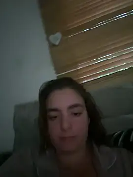 Snapshot of LexiXXoo chatting on June 2, 8:22 pm LexiXXoo online show from June 2, 8:22 pm
