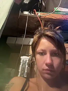 summernichole98 online show from August 2, 8:07 pm
