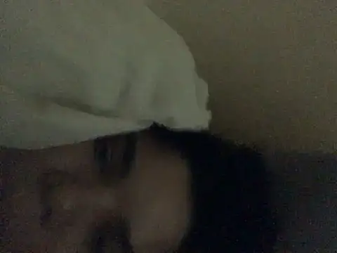 Snapshot of Cliaclara chatting on July 5, 3:52 pm Cliaclara online show from July 5, 3:52 pm