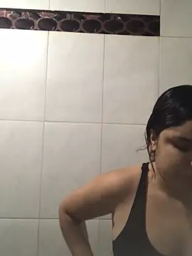 Snapshot of Cliaclara chatting on July 6, 4:09 am Cliaclara online show from July 6, 4:09 am