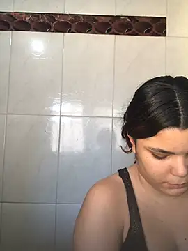 Snapshot of Cliaclara chatting on July 6, 5:15 pm Cliaclara online show from July 6, 5:15 pm