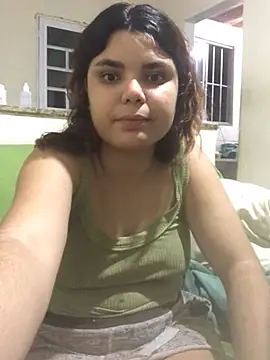 Snapshot of Cliaclara chatting on July 14, 2:05 am Cliaclara online show from July 14, 2:05 am