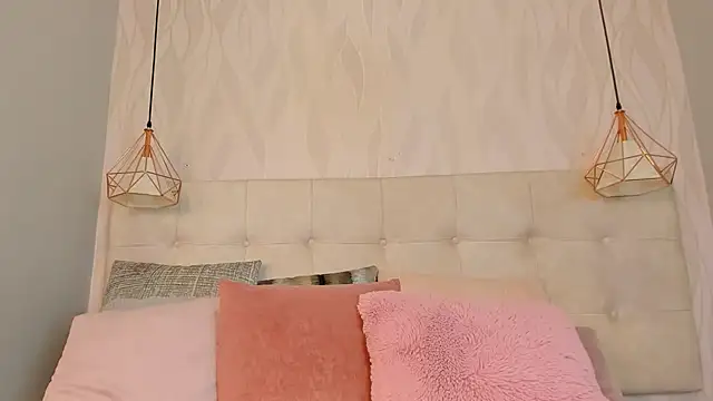Snapshot of CHRISTY_BAKER chatting on July 9, 12:37 am CHRISTY BAKER online show from July 9, 12:37 am