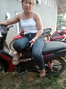 jenene99 online show from May 17, 10:55 am