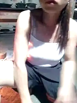 Snapshot of sakysa chatting on July 9, 12:42 pm sakysa online show from July 9, 12:42 pm
