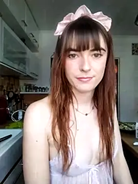 Vierge-Marie online show from May 30, 2:47 pm