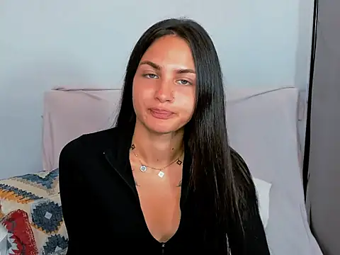 Snapshot of CarlaLovely chatting on July 22, 8:22 pm CarlaLovely online show from July 22, 8:22 pm