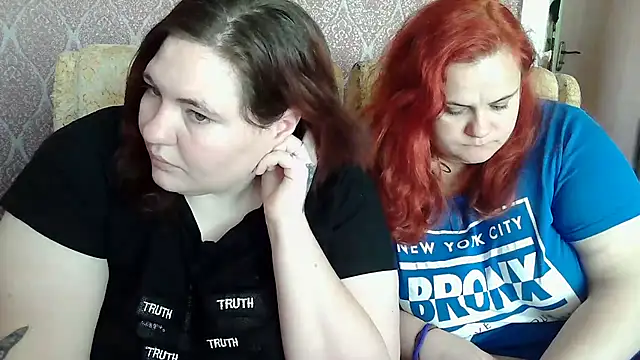 TiffanyLenee online show from May 14, 9:05 am