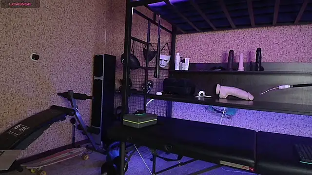 MikeMikler online show from June 1, 5:36 pm