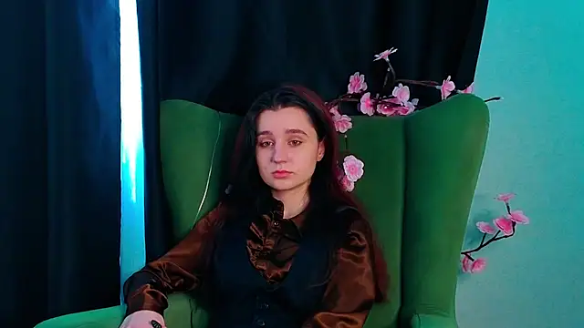 Snapshot of ReynaEdge chatting on May 29, 7:17 am ReynaEdge online show from May 29, 7:17 am