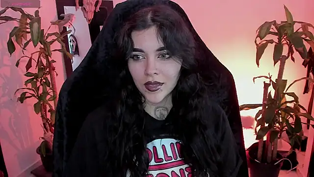 MissCharlottte 18 online show from June 9, 4:46 am