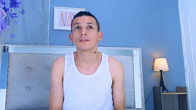Isak Berekoa online show from May 11, 7:33 pm