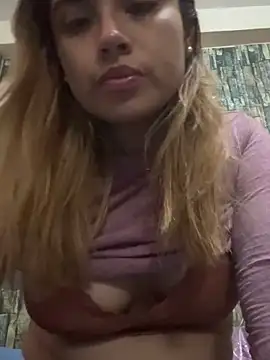 BabyCinnamon1 online show from May 14, 4:19 am