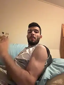 Snapshot of Z-man- chatting on May 22, 9:31 pm Z-man- online show from May 22, 9:31 pm