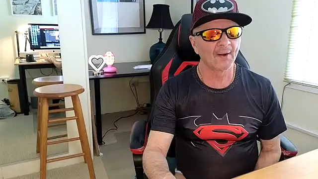 hotdadbod online show from February 20, 9:20 pm