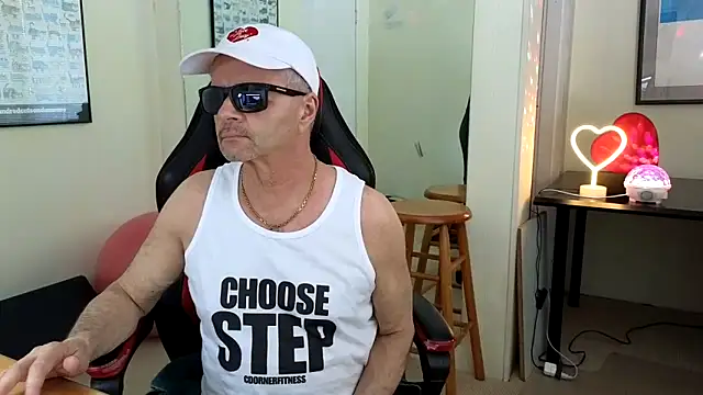 hotdadbod online show from March 3, 9:26 pm