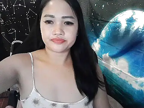 Snapshot of Cute4cumm chatting on June 11, 2:04 pm Cute4cumm online show from June 11, 2:04 pm
