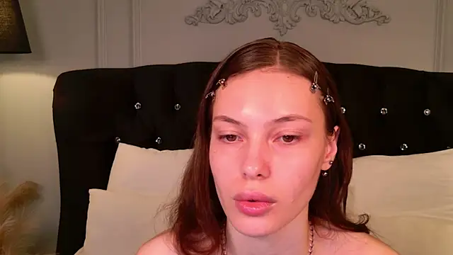 Snapshot of Mili_Joy chatting on July 9, 6:34 pm Mili Joy online show from July 9, 6:34 pm