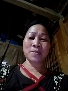 Snapshot of -Titytan- chatting on June 2, 12:07 pm -Titytan- online show from June 2, 12:07 pm