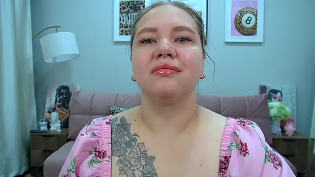 DianaKristol online show from July 4, 6:14 pm