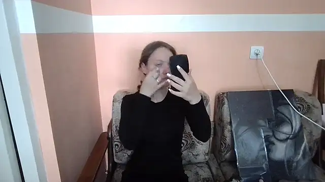 Snapshot of JulianeHedgpeth chatting on May 29, 11:08 am JulianeHedgpeth online show from May 29, 11:08 am