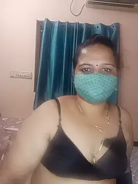 pirainilla online show from May 28, 5:10 pm
