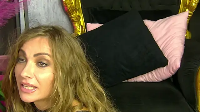 AnneGoddesss online show from May 22, 4:56 pm