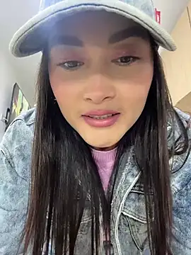 Tatiana123  online show from June 26, 11:31 pm